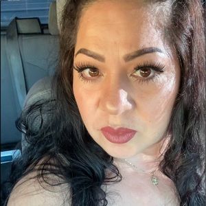 Meet your Posher, Teresa